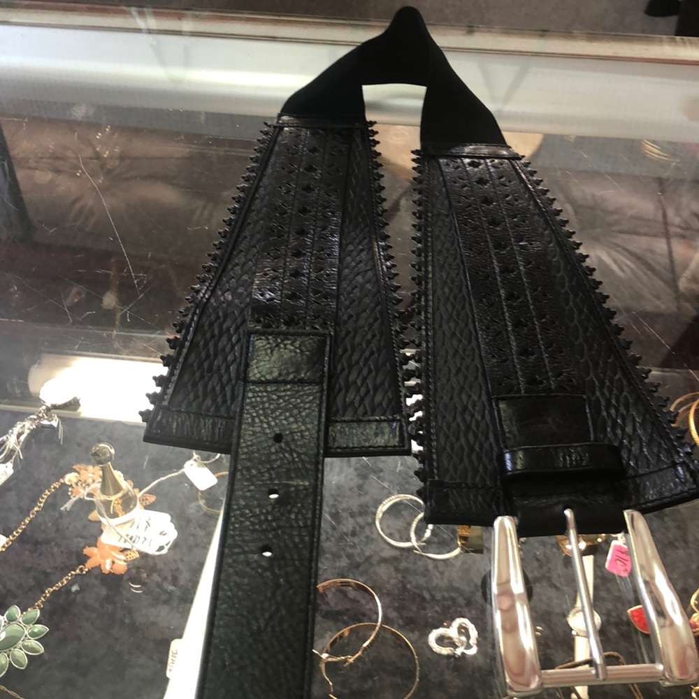 Black Leatherock high waisted leather belt